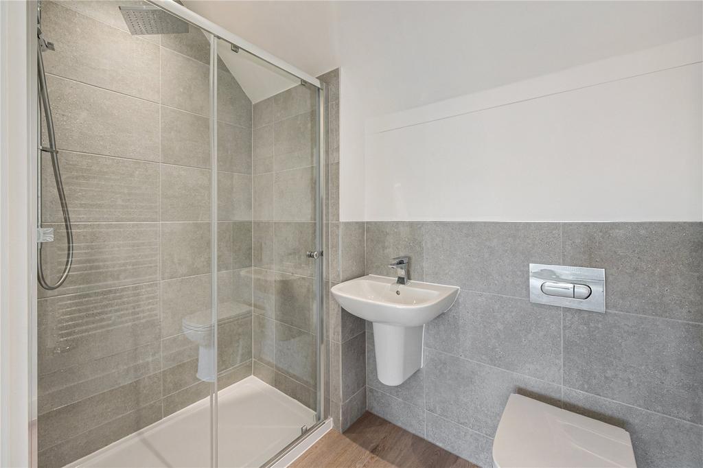 Master Ensuite