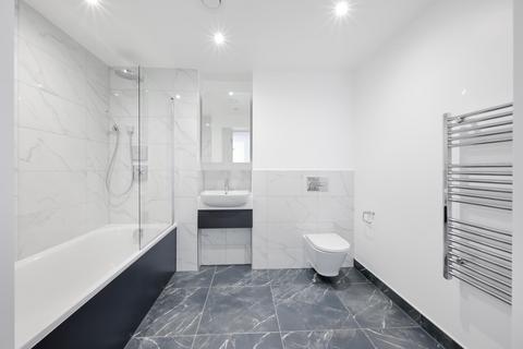 3 bedroom apartment to rent, One Thames Quay, Marsh Wall