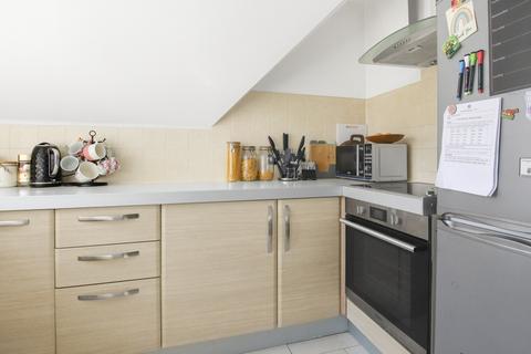 2 bedroom apartment for sale, Bracknell RG12