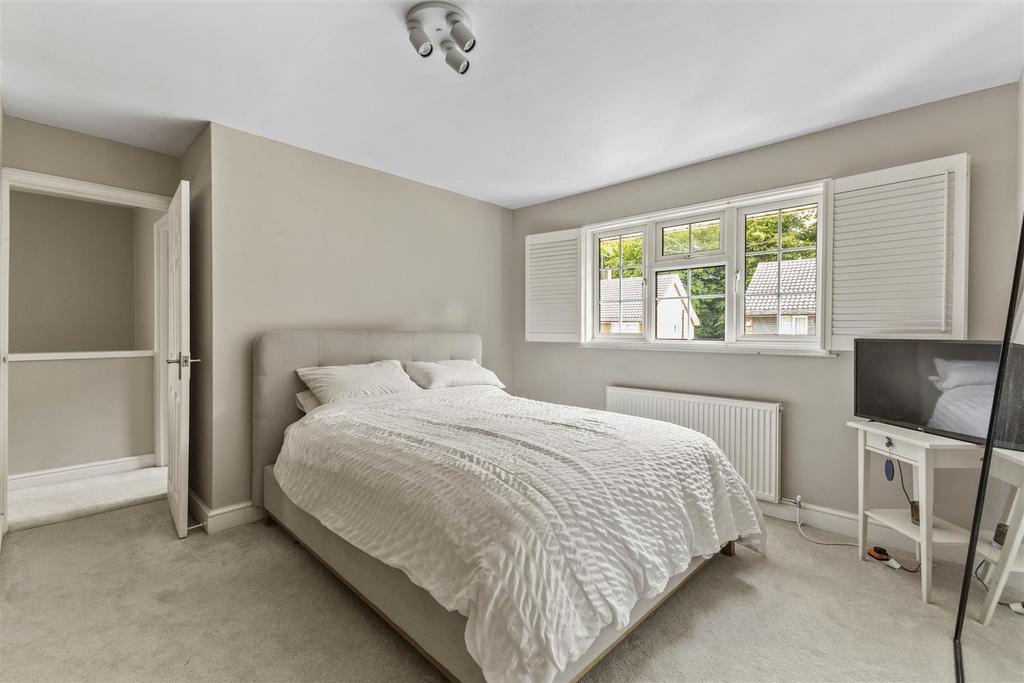 95350 22 Lyfield Oxshott(14).jpg