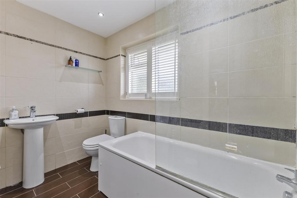 95350 22 Lyfield Oxshott(18).jpg