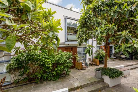 2 bedroom mews for sale, Dunworth Mews, Notting Hill, London, W11