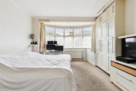 3 bedroom end of terrace house for sale, Lancaster Road, London