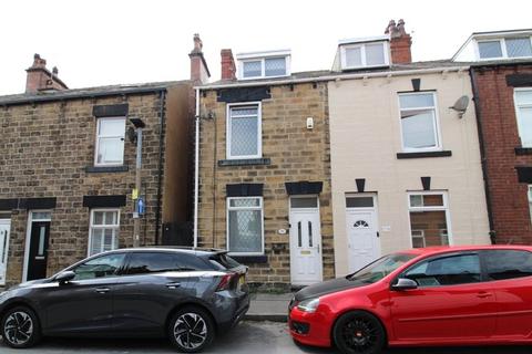 4 bedroom terraced house for sale, Caxton Street, Barnsley