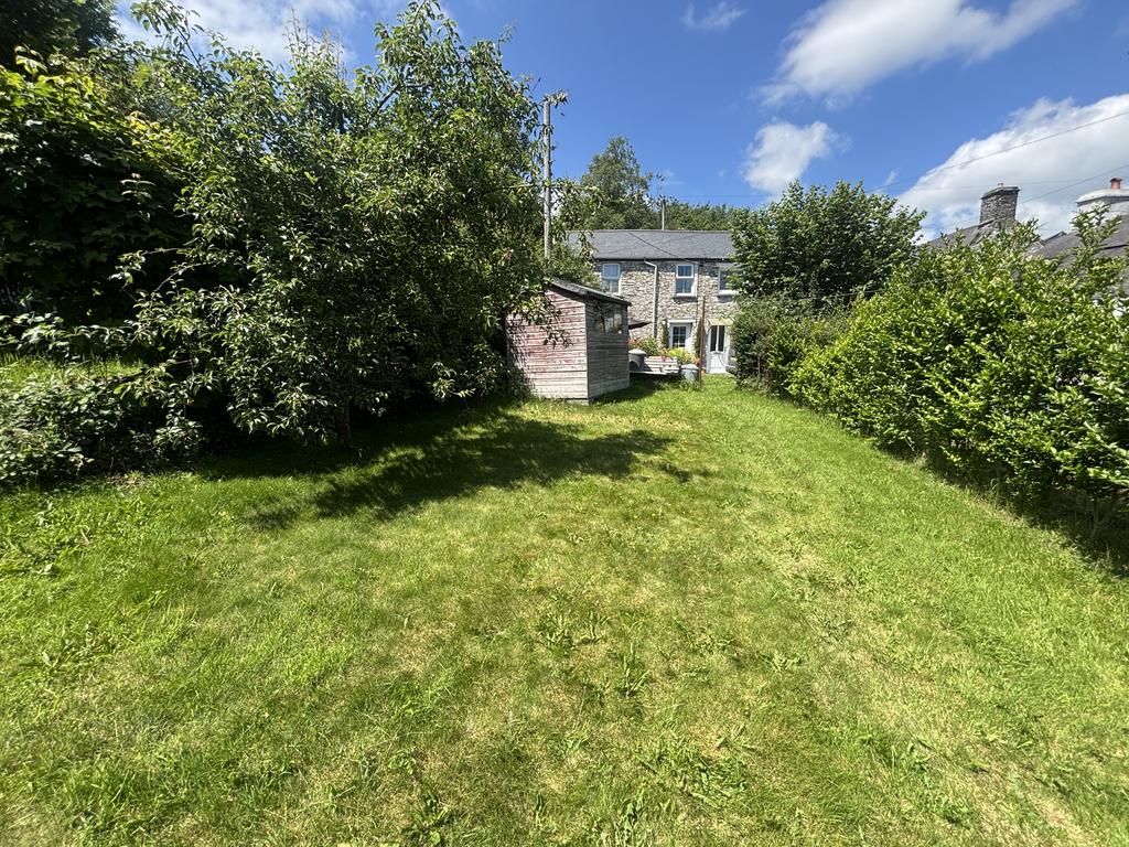 Off set garden area