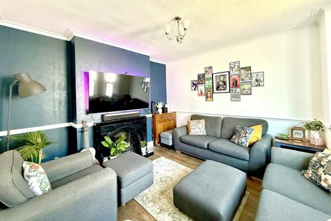 161 Capstone Road, Bournemouth, BH8 8RZ