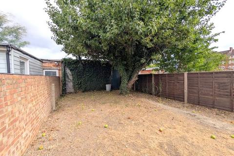 89 Swift Road, Feltham, TW13 6QS