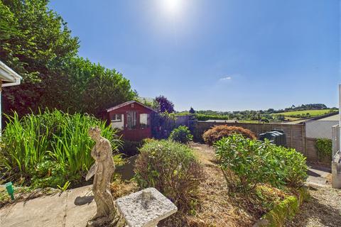 24 Allen Vale, Liskeard, PL14 4HL