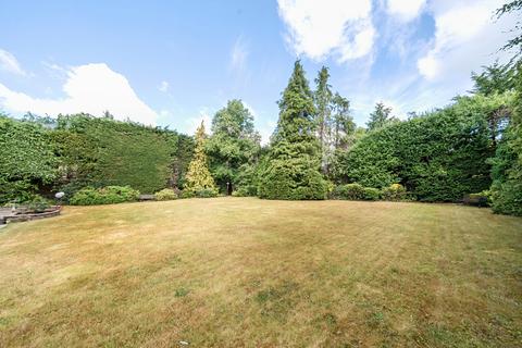 15 Nancy Downs, Watford, WD19 4NF