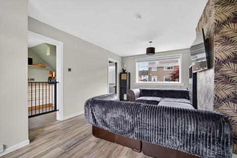 40 Dale Crescent, Irvine, KA12 0RX