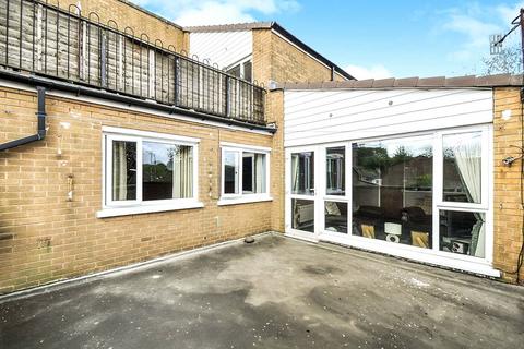 32 Stanwell Close, Sheffield, S9 1PZ