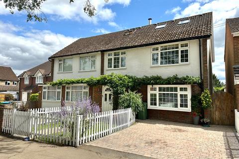 4 bedroom semi-detached house for sale, Old Dean, Bovingdon HP3