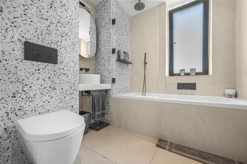 2 bedroom penthouse for sale, Harrow Road, London, NW10