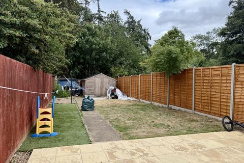 86 Valley Road, Little Billing, Northampton, NN3 9AL