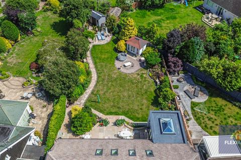 undefined, Sherringham Road, Southport PR8