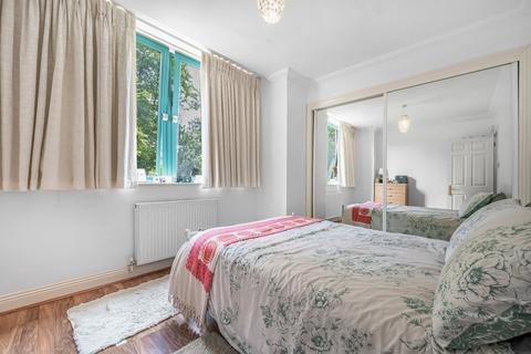 2 bedroom flat for sale, Jubilee Heights, Shoot Up Hill, Kilburn, London
