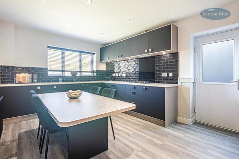 2 Brooke Close, Deepcar, Sheffield, S36 2AH