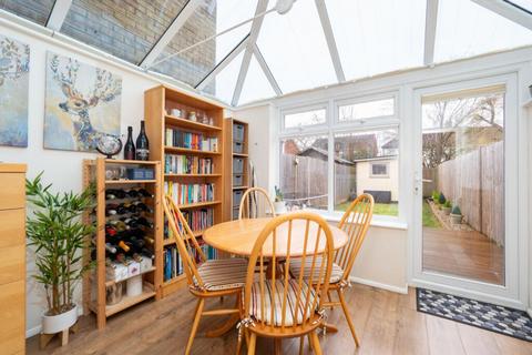 14 Hambleton Close, Worcester Park, KT4 8JL