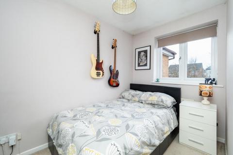 14 Hambleton Close, Worcester Park, KT4 8JL