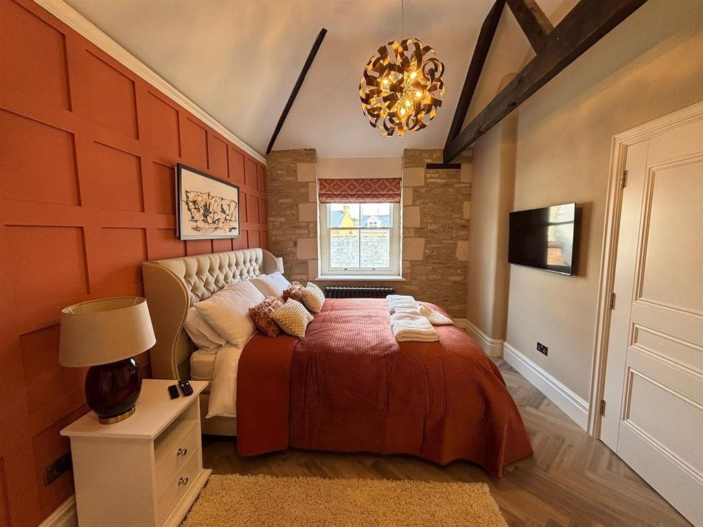 Bedroom 2.jpg
