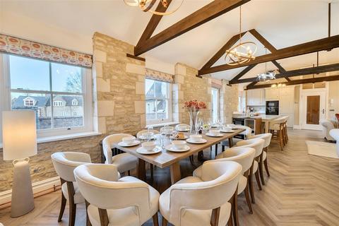 undefined, Carpenters Lane, Cirencester GL7