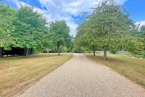 undefined, Back Road, Tolleshunt D'arcy, Maldon, CM9