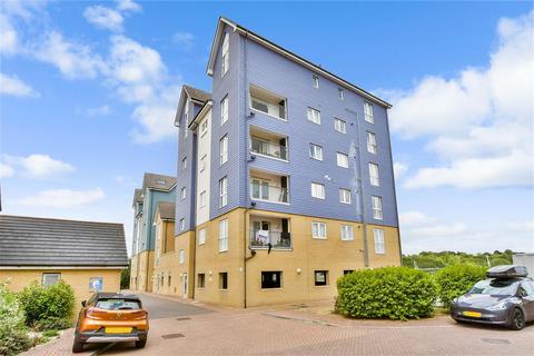 1 bedroom apartment for sale, Dunlin Drive, Chatham ME4
