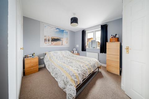 21 Cygnet Way, Staverton, Trowbridge, BA14 8UU