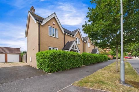 4 Abrey Close, Great Bentley, Colchester, CO7 8FA