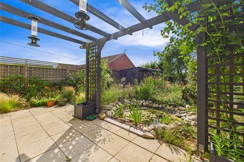 4 Abrey Close, Great Bentley, Colchester, CO7 8FA