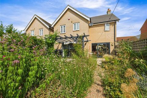 4 Abrey Close, Great Bentley, Colchester, CO7 8FA