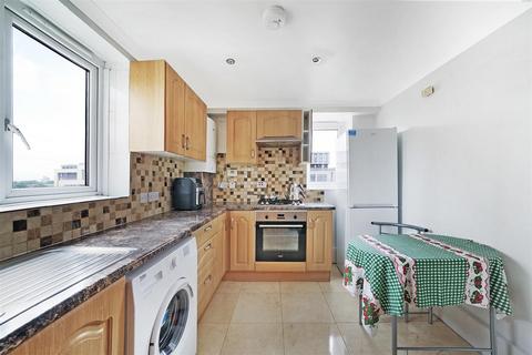 1 bedroom flat for sale, Trelawney Estate, Paragon Road, London