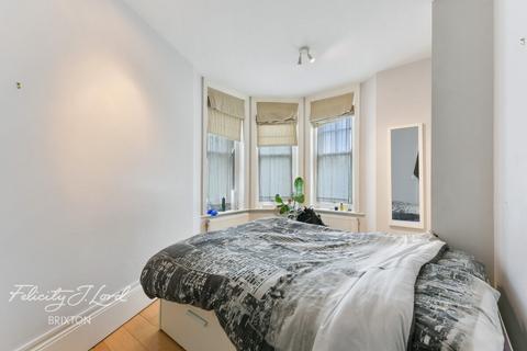 3 bedroom apartment for sale, Canterbury Crescent, London
