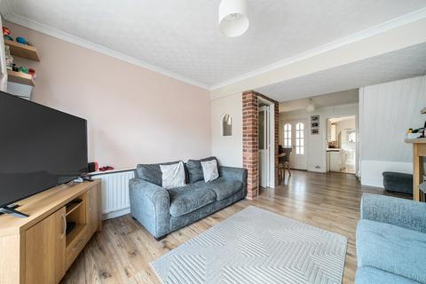 38 Eglinton Road, Swanscombe, DA10 0HS