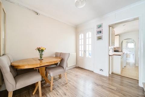 38 Eglinton Road, Swanscombe, DA10 0HS