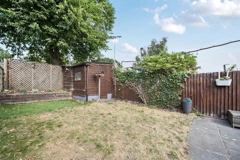 38 Eglinton Road, Swanscombe, DA10 0HS