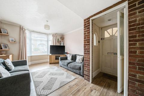 38 Eglinton Road, Swanscombe, DA10 0HS