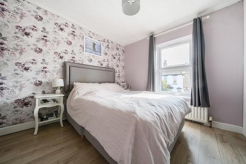 38 Eglinton Road, Swanscombe, DA10 0HS