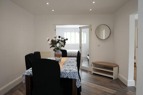 37 Riverside Gardens, Barrow-in-furness, LA13 0DD