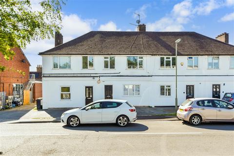 1 bedroom maisonette for sale, Slipshatch Road, Reigate RH2