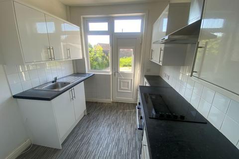 37 Farrow Street, Shaw, Oldham, OL2 7AD