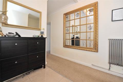 3 bedroom apartment for sale, West Cliff Road, Westbourne, Bournemouth, Dorset, BH4