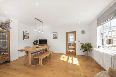 9 Elmtree Road, Teddington, TW11 8SJ