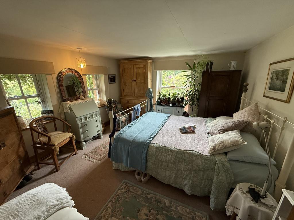 Downstairs Principal Bedroom 1