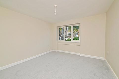 17 Hillside Crescent, Weldon, Corby, NN17 3HF