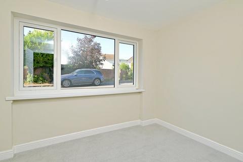 17 Hillside Crescent, Weldon, Corby, NN17 3HF