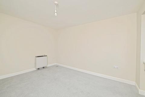 17 Hillside Crescent, Weldon, Corby, NN17 3HF