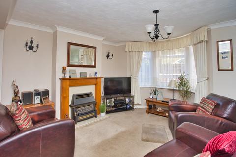 3 bedroom terraced house for sale, Crabble Avenue, Dover, Kent, CT17