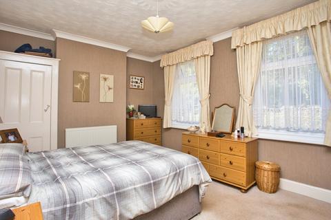 3 bedroom terraced house for sale, Crabble Avenue, Dover, Kent, CT17