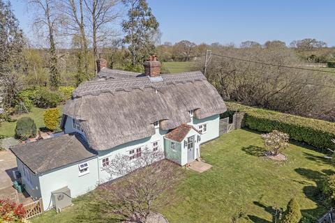 3 bedroom detached house for sale, Beazley End, Essex CM7